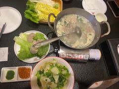 -丁里羊肉小镇(天鹅湖总店)