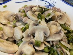 雪菜蘑菇里脊-卤鸭儿(温州路店)