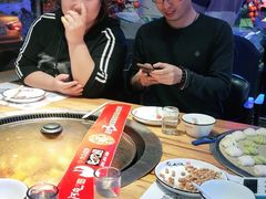 -山河屯铁锅炖(哈西站店)