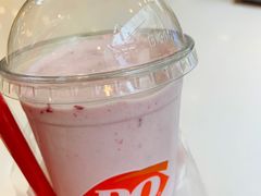火龙果草莓果昔-DQ·蛋糕·冰淇淋(包河万达店)