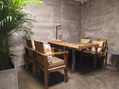 -HIGH FIVE哈福手工汉堡(桂林路店)