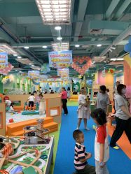 -莫莉幻想儿童乐园(深圳南山欢乐颂店)
