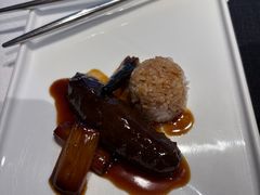 葱烧海参配乌米菌-鲁采LU STYLE(新天地店)