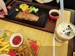 -必胜客(WOW西丽店)