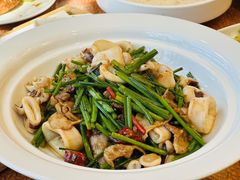 红烧肉鱿鱼-唐山宴百姓府邸院落中餐