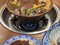 -岳记兴隆·青城腊排铜火锅(融创店)