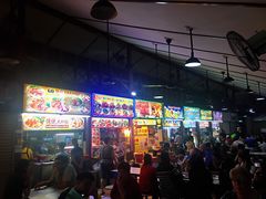 -纽顿熟食中心