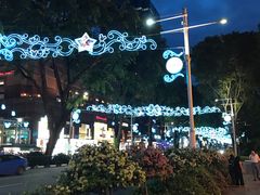 -詹爷爷乌节路街头冰淇淋