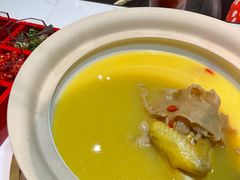 -领鲜天下·焗海鲜·花胶鸡(天目里店)