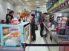 -CoCo都可(湖滨银泰店B区店)