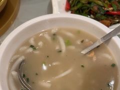 -鹏城人家海鲜酒家·23年老字号(较场尾店)