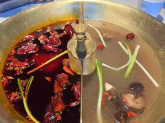 -小龙翻大江文化火锅(宽窄店)
