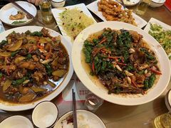 -鲁南仔·滕州炒鸡(经三路店)