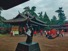 -峨眉山报国寺