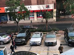 -肯德基(湾畔店)