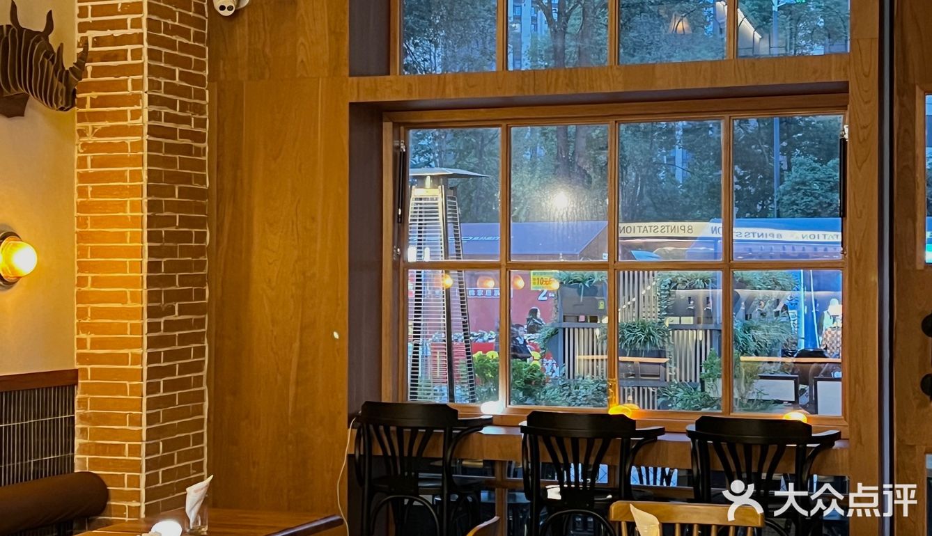 成都‼️我找到了圣诞氛围餐厅🎄太好吃了吧