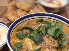 -云阿蛮云南生烫牛肉米线(奉贤路店)