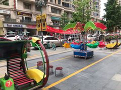 -曼哈顿商业广场(升龙广场店)