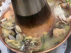 -一口猪海鲜浑锅·东北家常菜