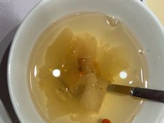 -红鼎豆捞·非遗鲍皇汤火锅(宝丰路店)