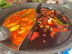 -周小明火锅(黑金冠社区店)