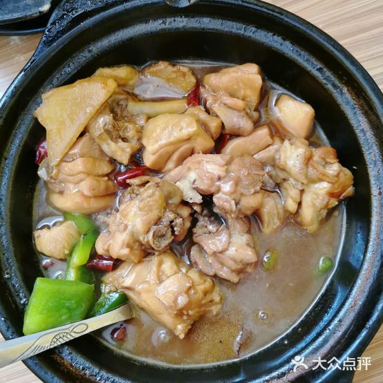 速味居黄焖鸡米饭(政七街店)