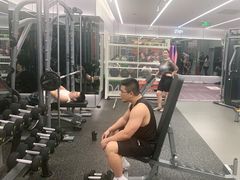 -乐刻健身(龙华红山6979店)