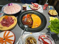 -生活如沸·顺德水牛奶火锅(大学路店)