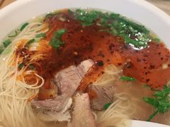 經典牛肉麵-夏雪花·手工拉面(南油店)