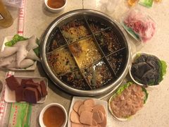 -朱氏胖子烂火锅(洪崖洞店)