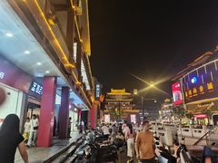 -开封市鼓楼广场(宋都皇城旅游度假区)