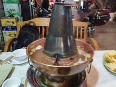 -羊家胡同·龙虾烧烤火锅(龙汇路店)