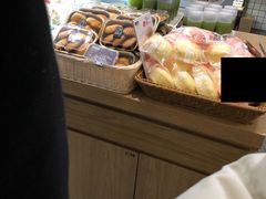 -Bread Talk 面包新语(荟聚店)