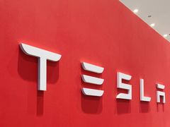 -TESLA 特斯拉(北京南四环中路特斯拉中心)