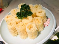 -左庭右院鲜牛肉火锅(浦江欢乐颂店)