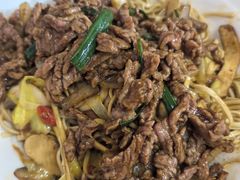 生爆牛肉丝拌川-二扁私房面馆(崂山路店)