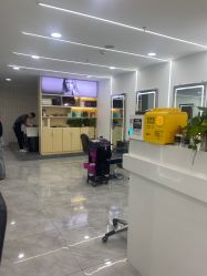 -Coo Hair salon
