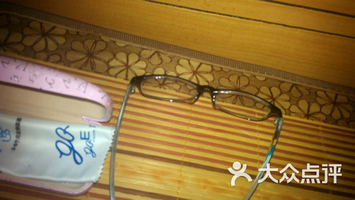 广医眼镜(徐闻县店)图片 - 第13张