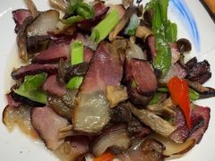 -乡土特色.冷锅鱼.牦牛肉汤锅