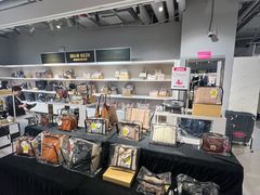 -唯品会(北京国瑞城店)