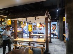 -弄堂咪道-饭香·面香·馄饨香(钦州北路田尚坊店)