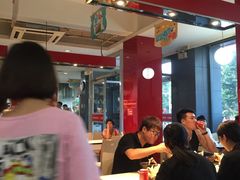 大堂-闫家驴肉老店(华电一校店)