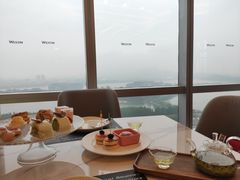 -湖景知味西餐厅•自助餐• 轻食(南京金茂威斯汀大酒店)