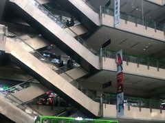 -百荣世贸商城