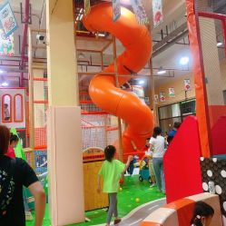 -动力星球家庭亲子游乐中心