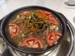 -乡土特色.冷锅鱼.牦牛肉汤锅