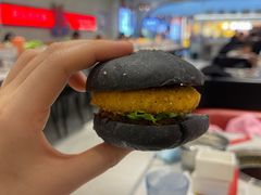 -龍歌自助小火锅(芝罘万达店)