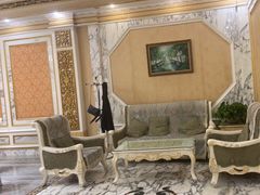 -皇宫大酒店