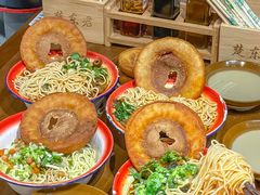 -楚东君•襄阳牛肉面牛杂煲(陆家嘴正大店)