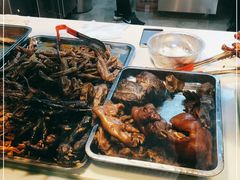 -王浩儿纪六孃甜皮鸭(东大街店)